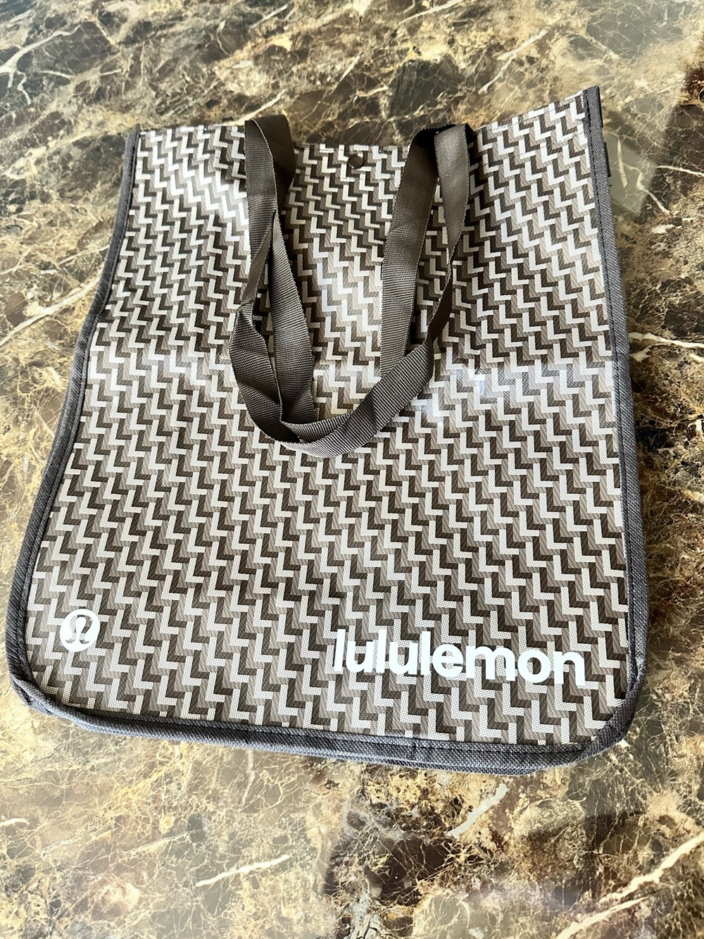 lululemon athletica Gray & White Chevron Tote